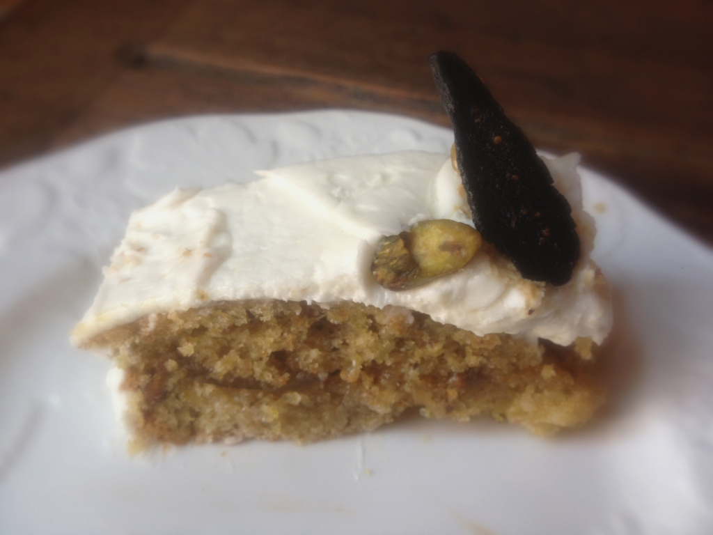 Fig cake slice