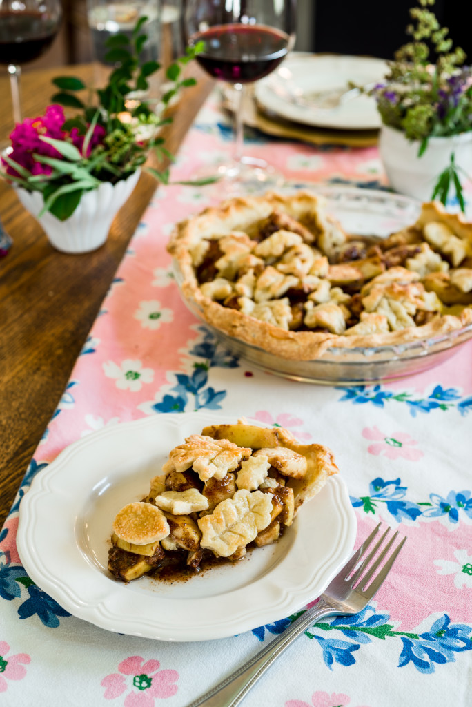 Heed Elevated Kitchen's advice and your pie WILL come out of the pan.