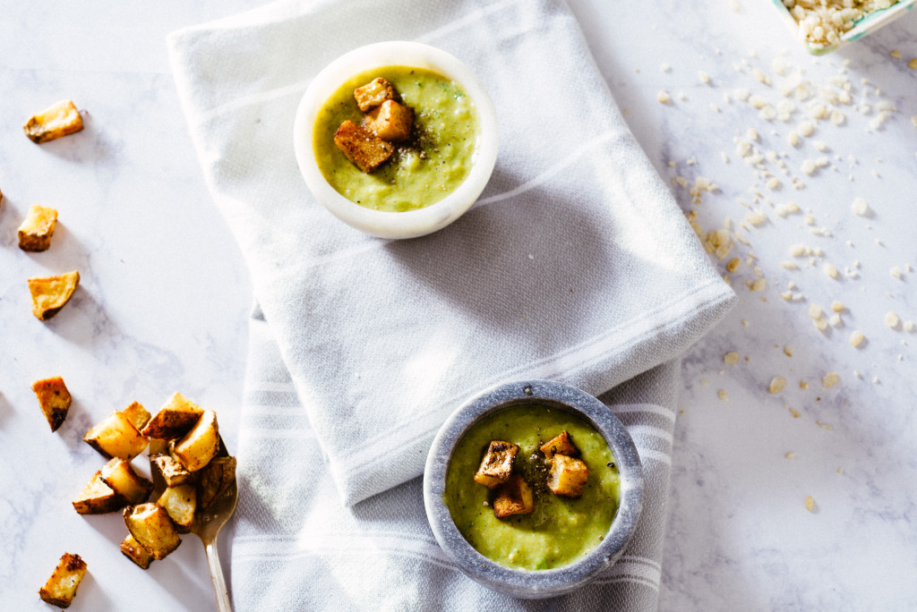 Vegan-Broccoli-Soup-4