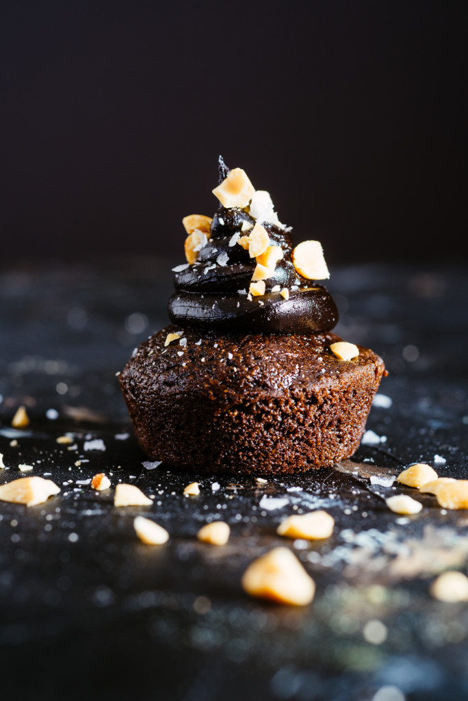 Chocolate-Avocado-Cupcakes-with-Peanuts-023