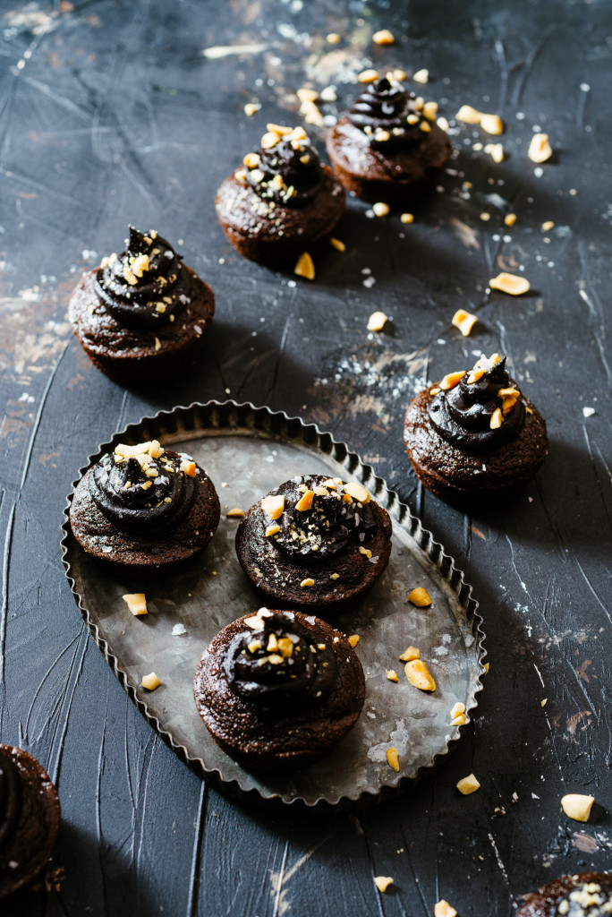 Chocolate-Avocado-Cupcakes-with-Peanuts-038