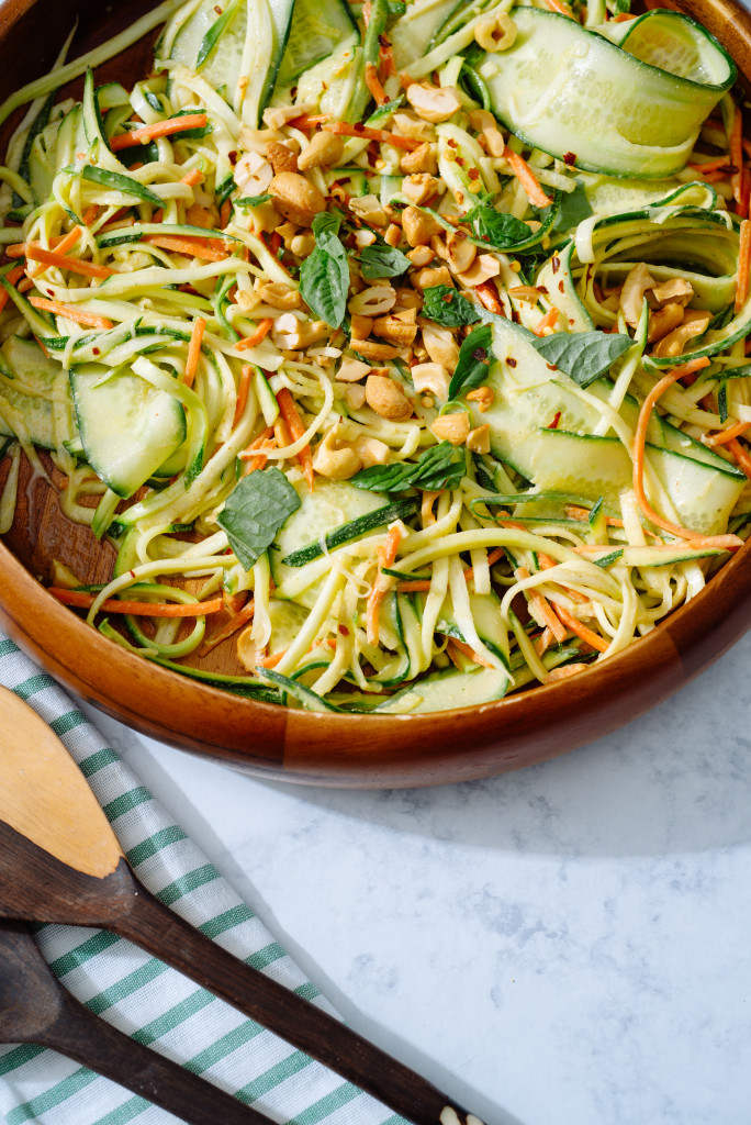 Thai-Peanut-Zucchini-Noodle-Salad-022