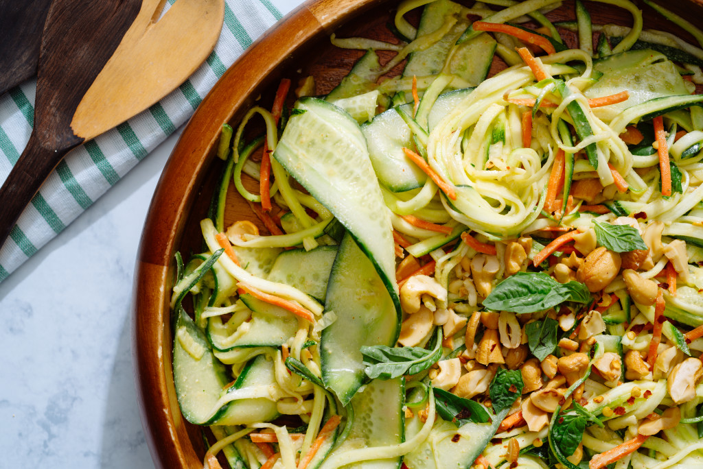 Thai-Peanut-Zucchini-Noodle-Salad-024