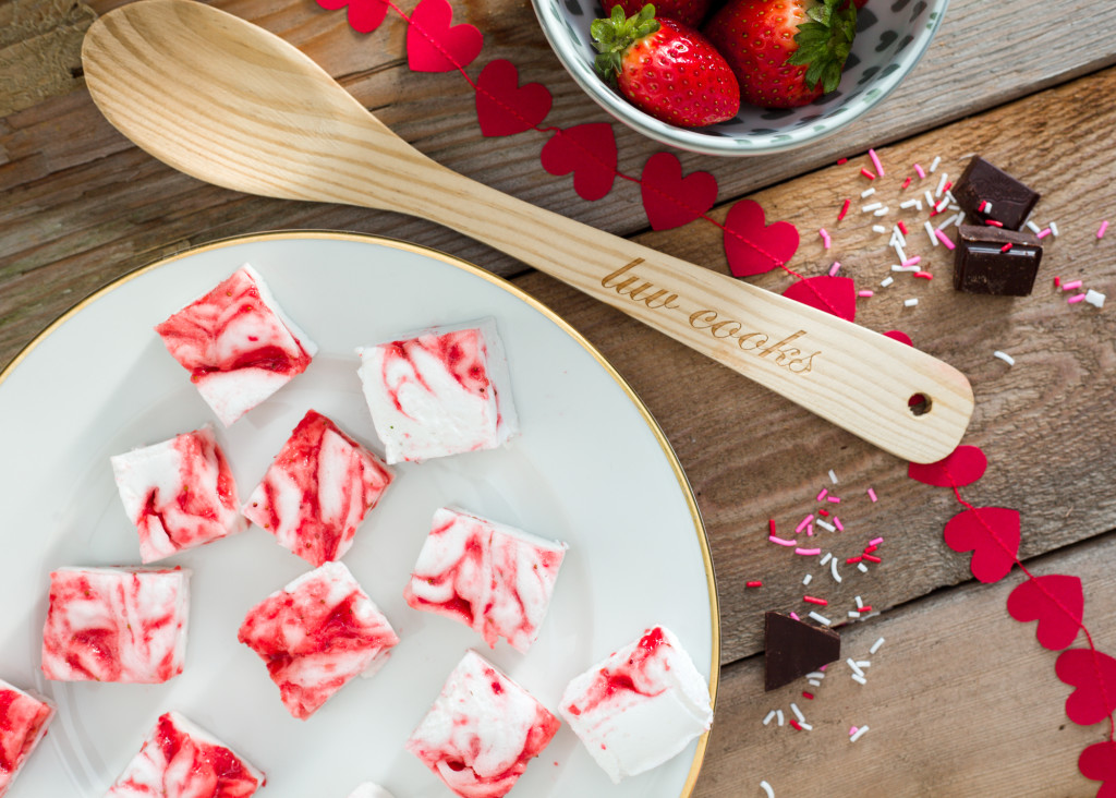 Strawberry Swirl Marshmallows-031